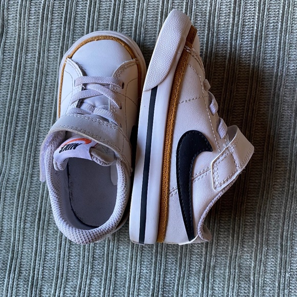 Nike Court Legacy Toddler Shoes - Picture 2 of 6